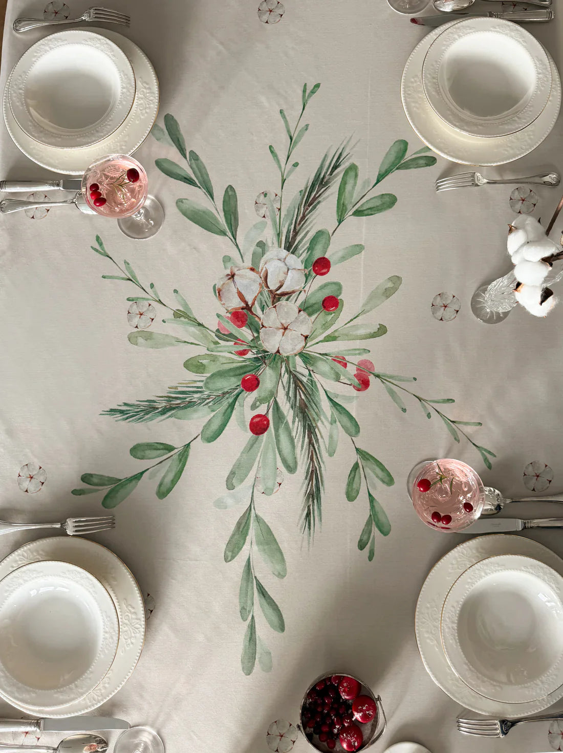 Dining & Table
