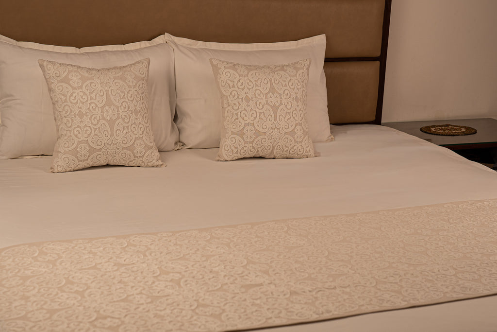 White Luxury Embroidered Cotton Bed Runner