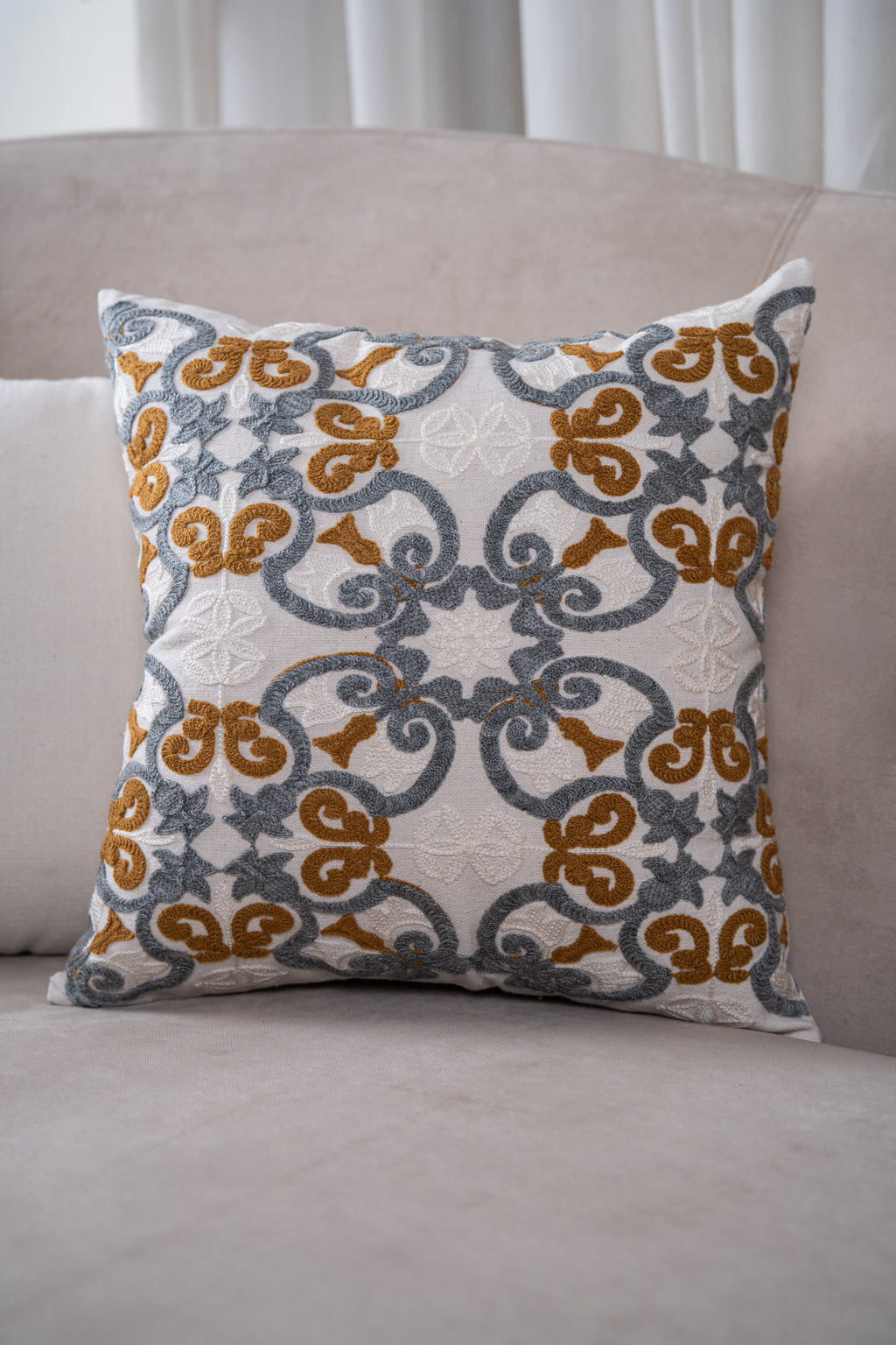 Flat White Cushion Cover