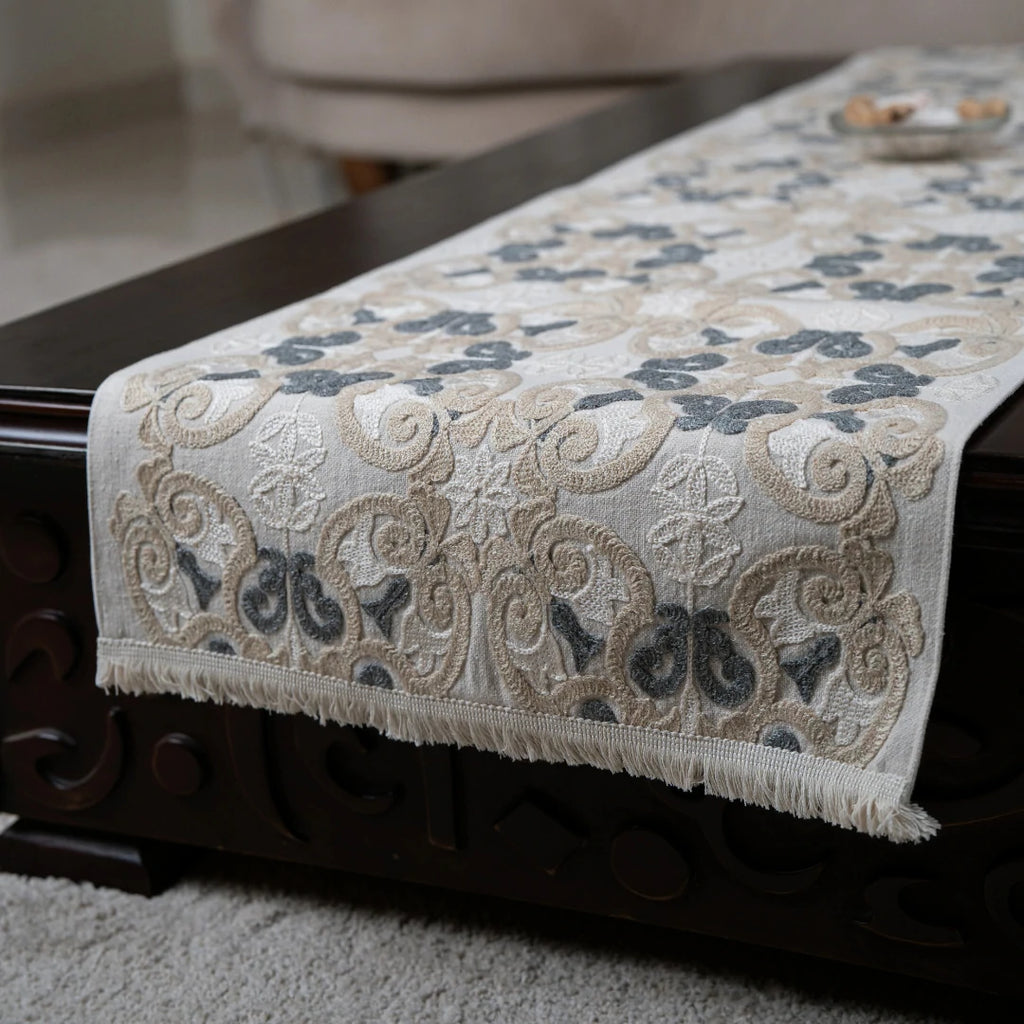 Latte Caramel Table Runner