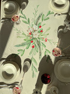 Cotton Berry Bloom tablecloth