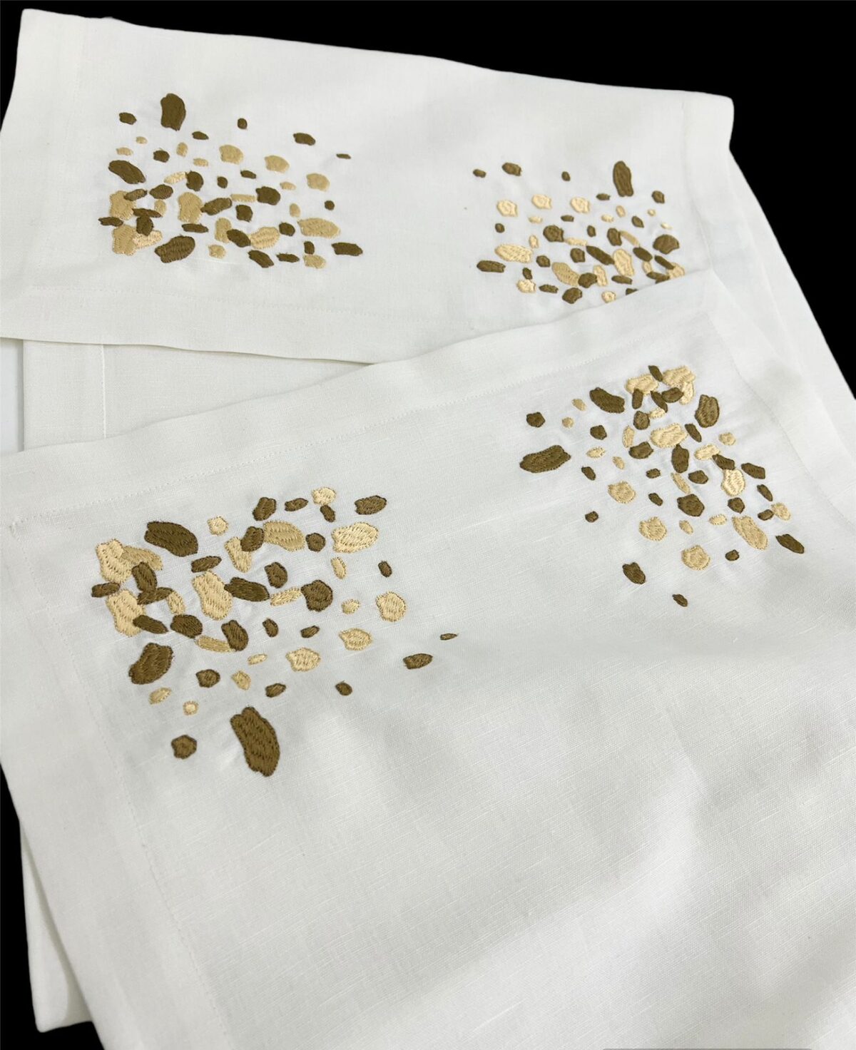 Dots Luxury Embroidered Table Linen Collection – 100% Egyptian Cotton & Linen