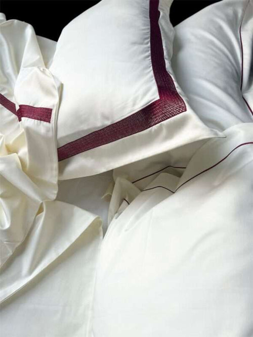 Bold Line Maron Egyptian Cotton Bed Sheet Set