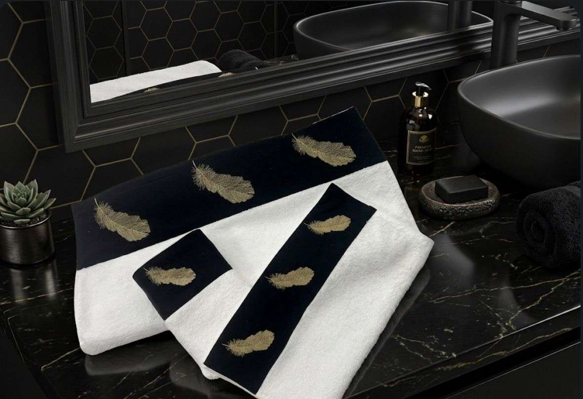 Reesh Embroidered Egyptian Cotton Towel & Bath Mat Set