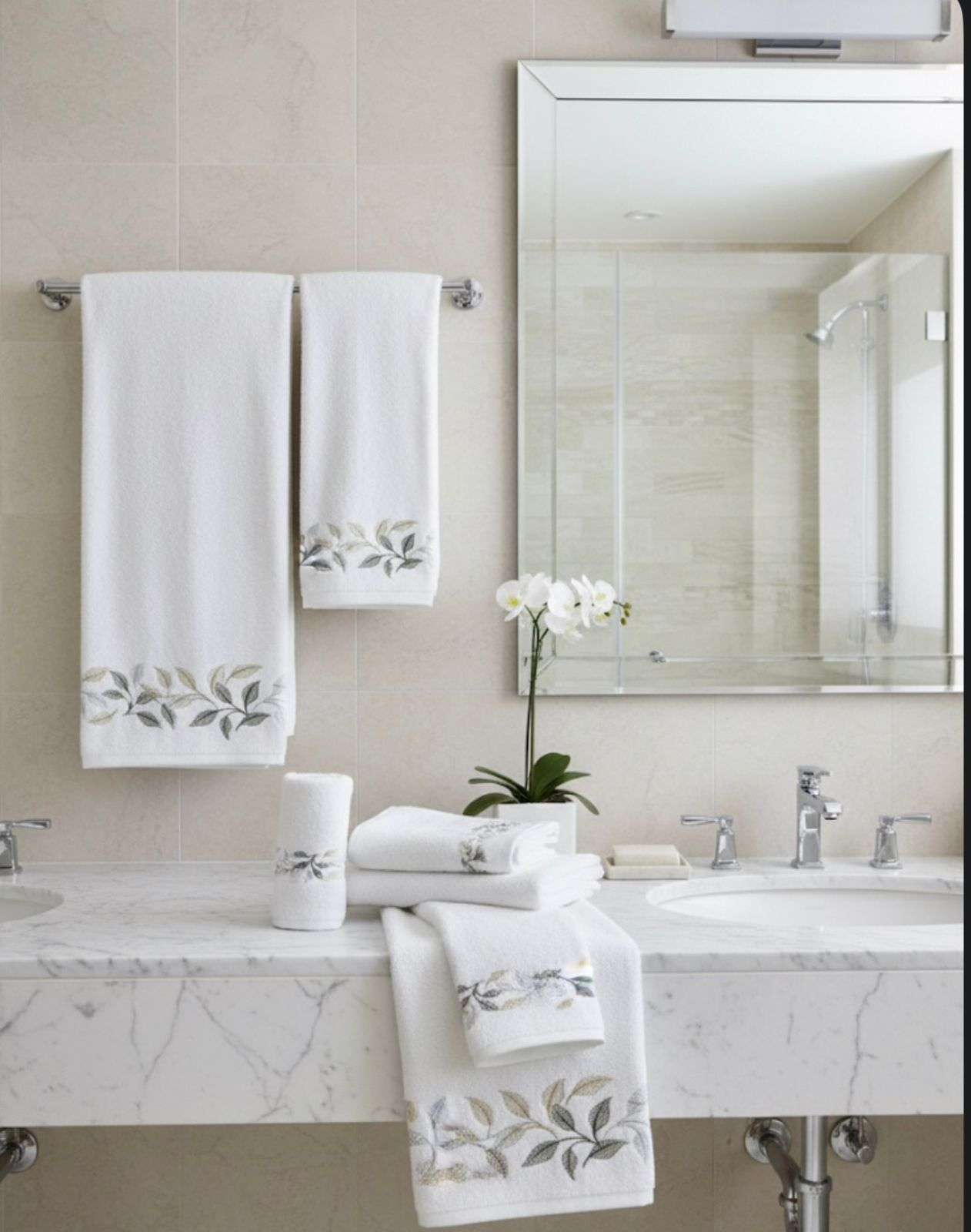 Luxury Embroidered Egyptian Cotton Towel & Bath Mat Set