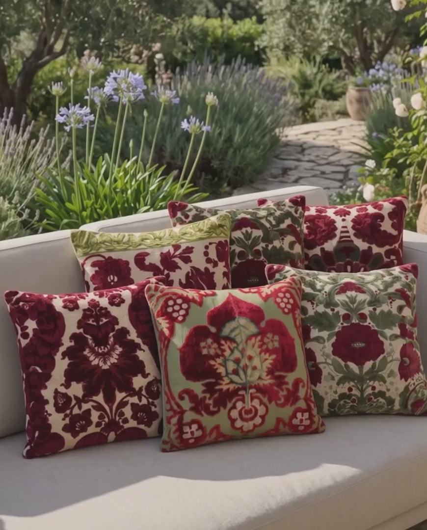 Laleh bundle set of cushion